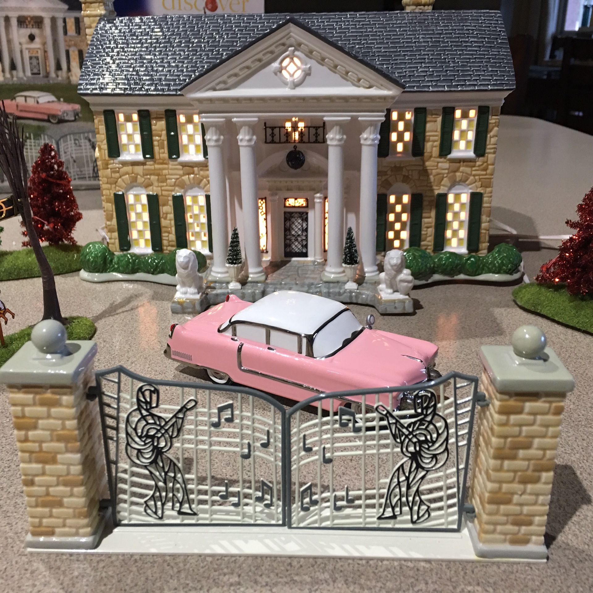 Dept 56 Elvis Presley Graceland Christmas Xmas Village House Collection Gift Set