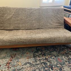 Futon in excellent shape