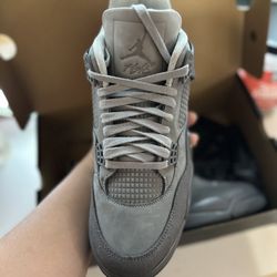 Jordan 4 Size 8.5