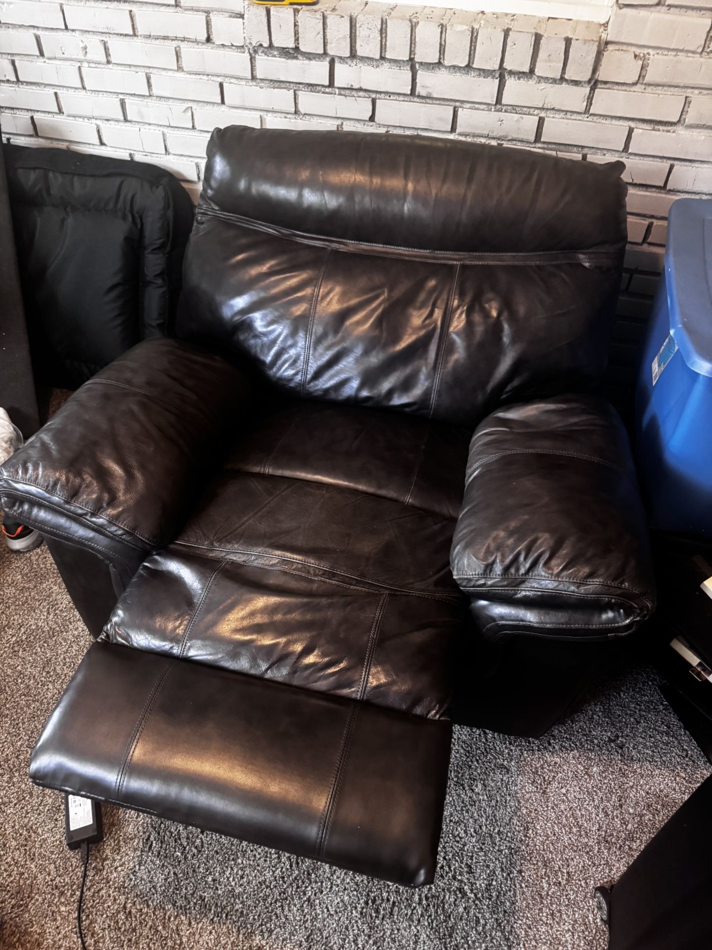 Leather reclining chair