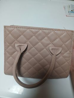 Cute purse!