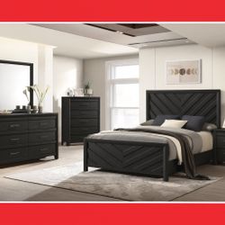 Black Friday Sale!! GORGEOUS, STURDY Bedroom Set at an AMAZING PRICE!