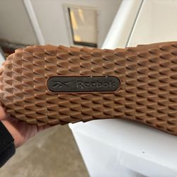 Rebook Size 10.5 Men 