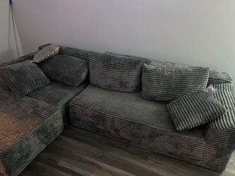 Boneless couch