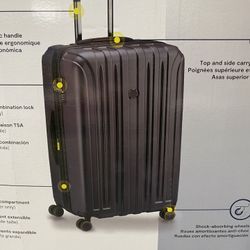 Delsey Paris 2 Piece Airport Luggage Set
