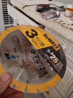 New DeWalt saw blade