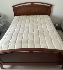 Queen bed with mattress