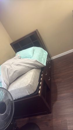 2 queen beds used