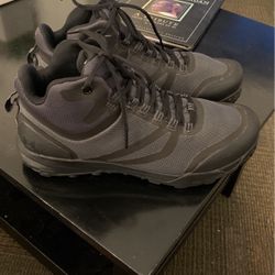 511+ Tactical Boots