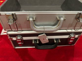 Jordan suitcase 120$ a piece really nice