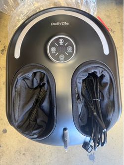 DailyLife Shiatsu Foot Massager with Heat, Air Compression & Remote Control - Brand New