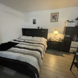 King Bedroom Set with Sleep Number P5 Mattress