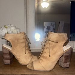JESSICA SIMPSON HEELS