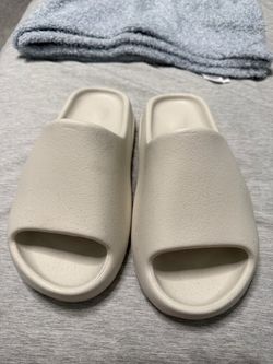 Adidas Yeezy Slide Bone