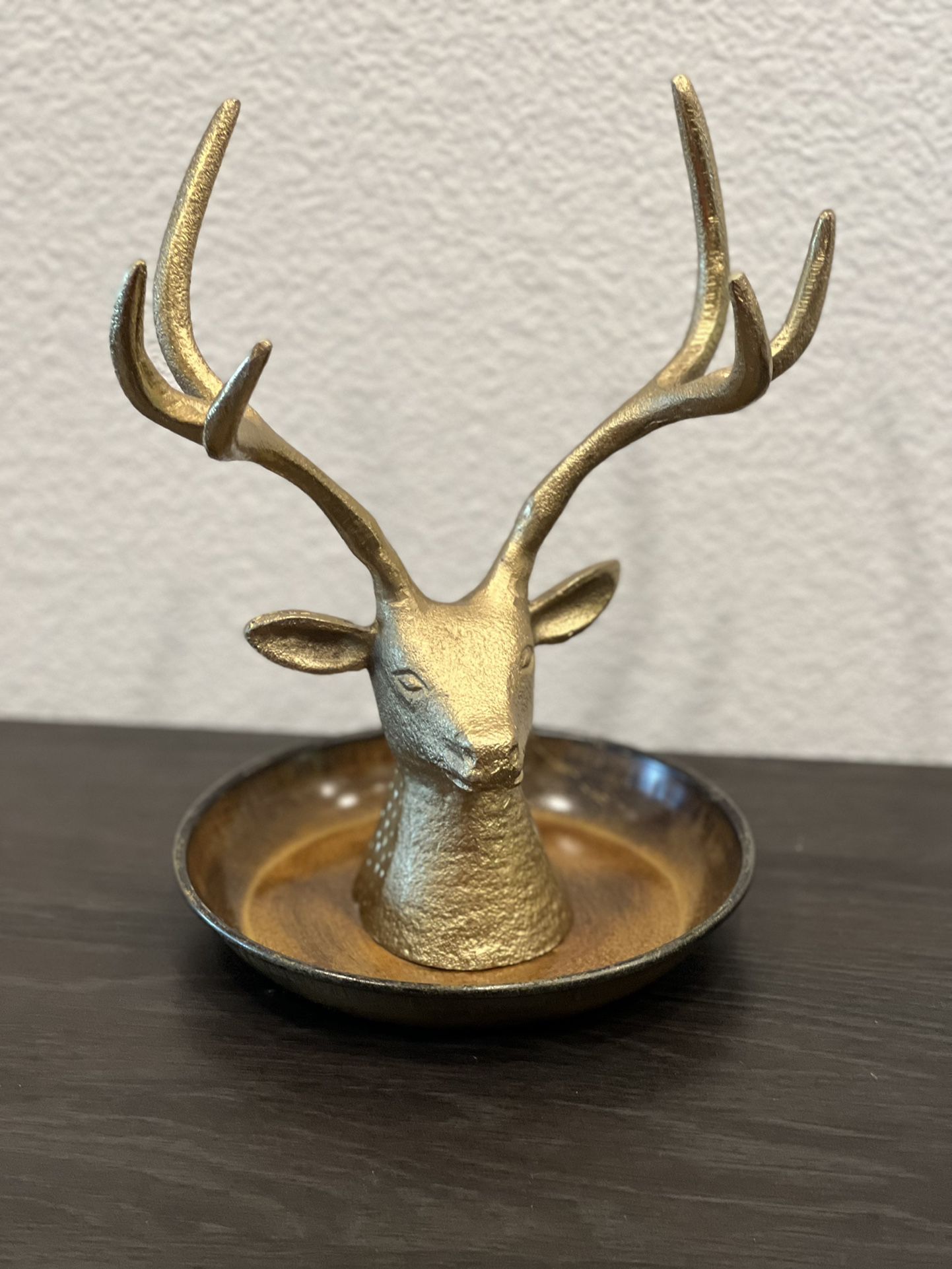 Deer Jewelry Holder Trinket Dish, Brass Tone Metal Reindeer Head Tabletop Ring Tray with Necklace and Bracelet Stand