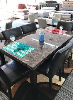 Dining Table and 6 chairs NEW!!