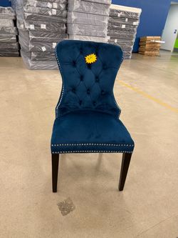 Brand New Luxury Velvet Dining Chairs – 3 Colors Available