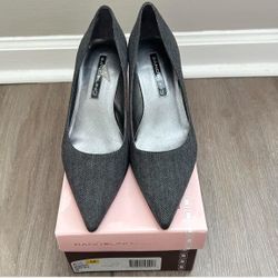 NWT Woman’s Gray Kitten Heels Size 6.5 with original box 