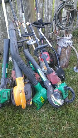 Set of lawn tools