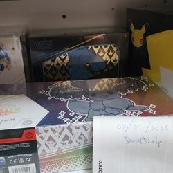 Pokemon Center Etbs