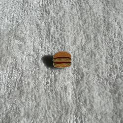 Burger Pin 