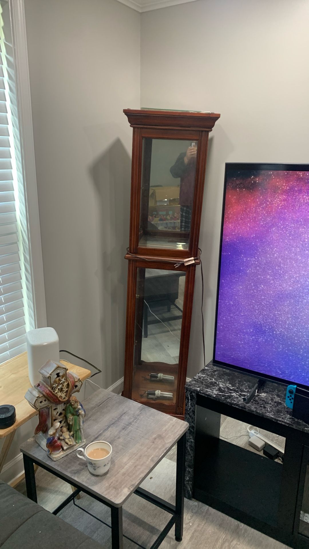 Great Display Case Awesome Condition