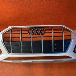 2021 2022 2023 Audi Q5 Front Bumper Cover W Grill & Lower Valance OEM 80A807437P