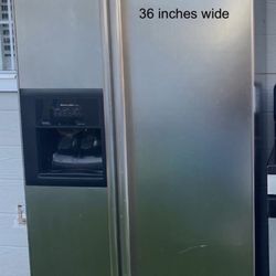 refrigerator in good condition 400 OBO 