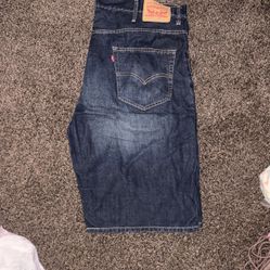 Men’s Levi 569 Shorts 