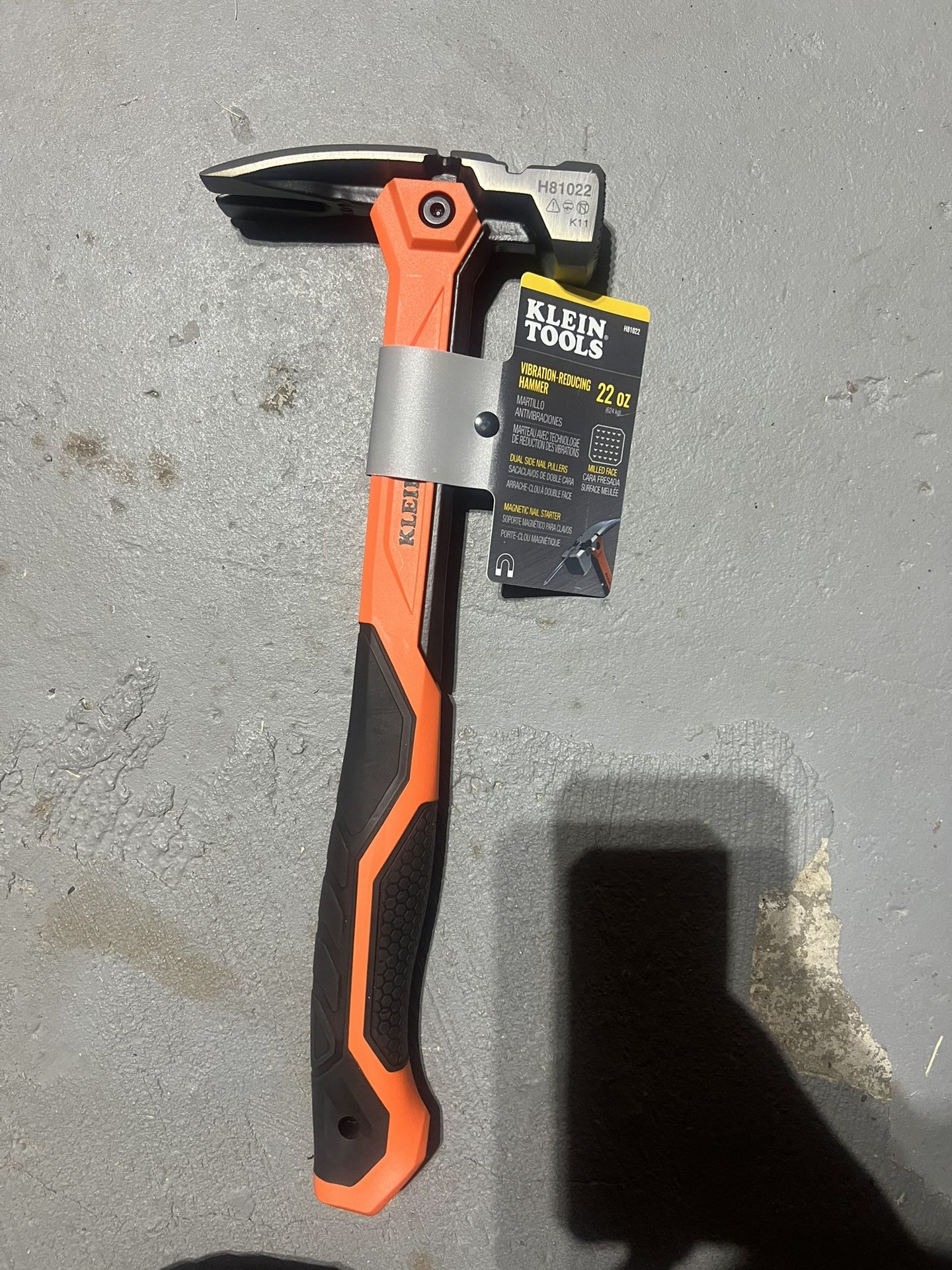 New Klein Tool Hammer 22 Oz