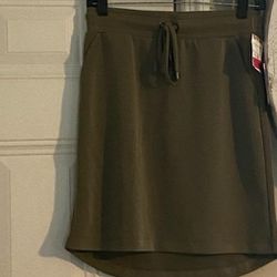 Cable & Gauge Sport Skirts