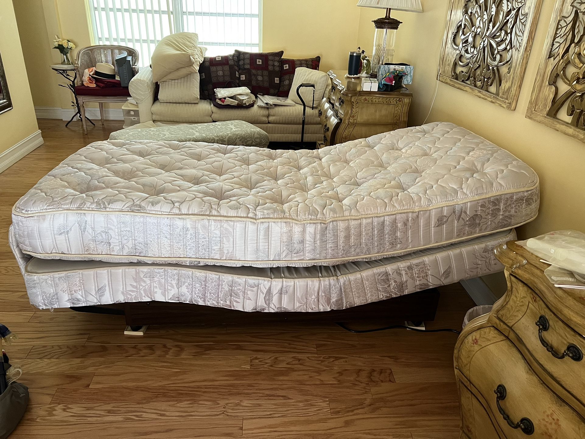 Twin XL Adjustable Bed