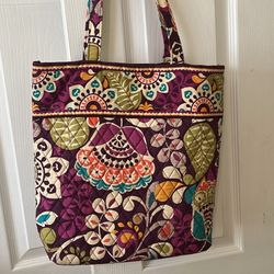 Beautiful Vera Bradley Purse