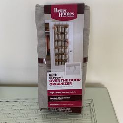 24 Pocket Over The Door Organizer