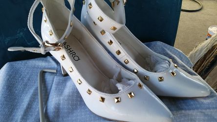 Women white gold studs dress shoes