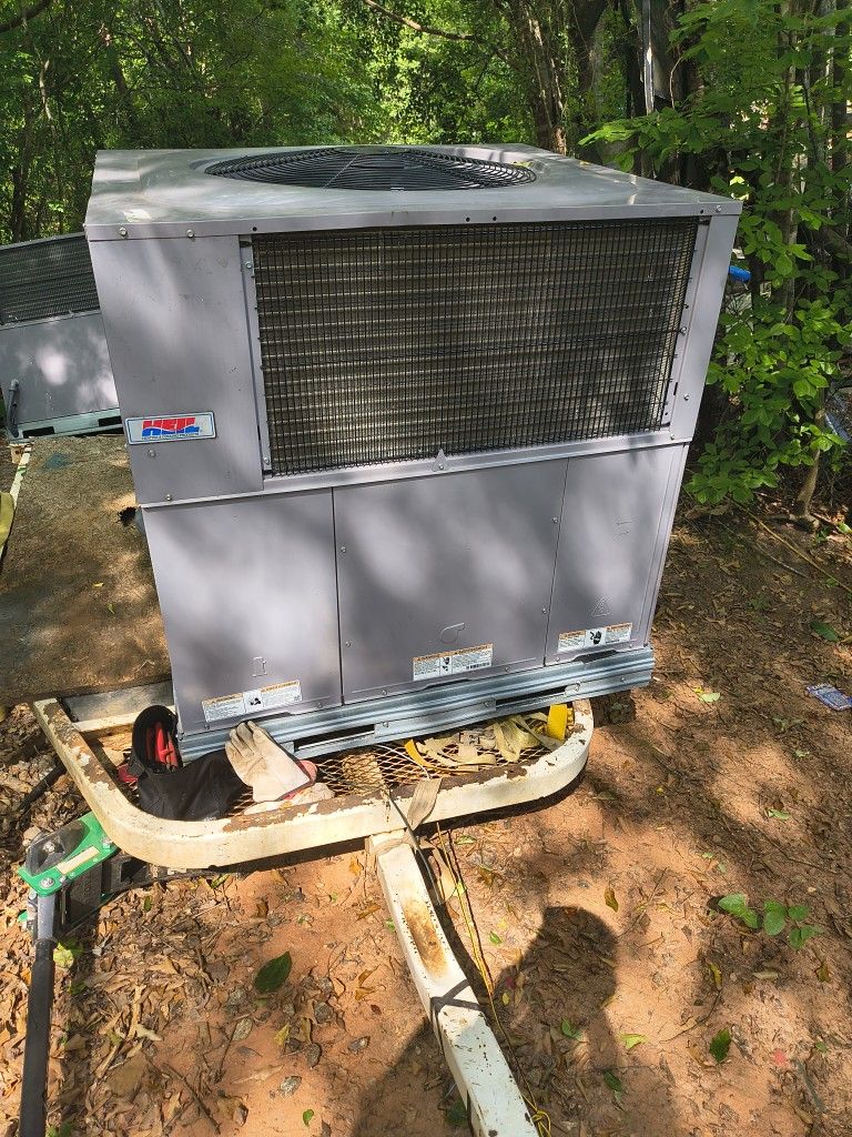 Heil Heat And Cooling Unit 4.5 Ton