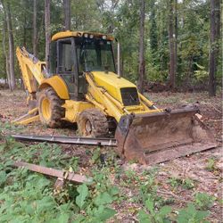 Backhoe New Holland LB90B