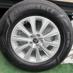 Toyota 255/65/18 tires and Tin