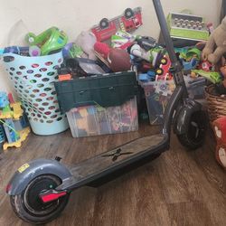 Hover Alpha 1 With Bluetooth Speaker 225