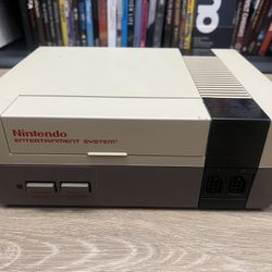 Nintendo NES NEEDS REPAIR