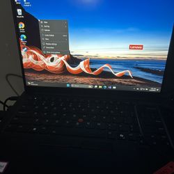 Lenovo Thinkpad 512GB , 16GB Ram , Keyboard/Mouse Included