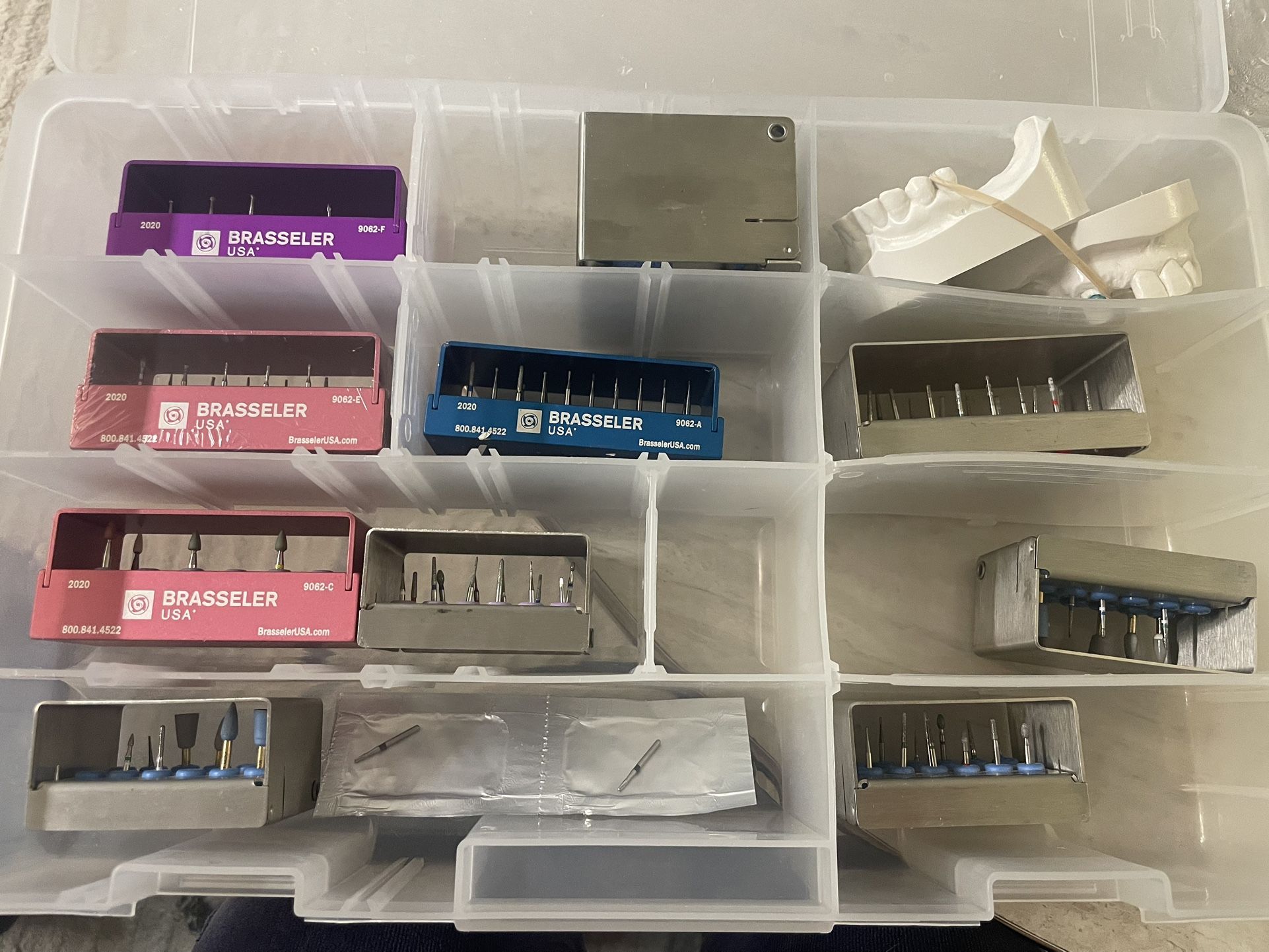Brasseler USA  Komet Bur Kits Dental Dentist Prep Handpiece High Slow Veneer Denture Cosmetic Restorative Polishing