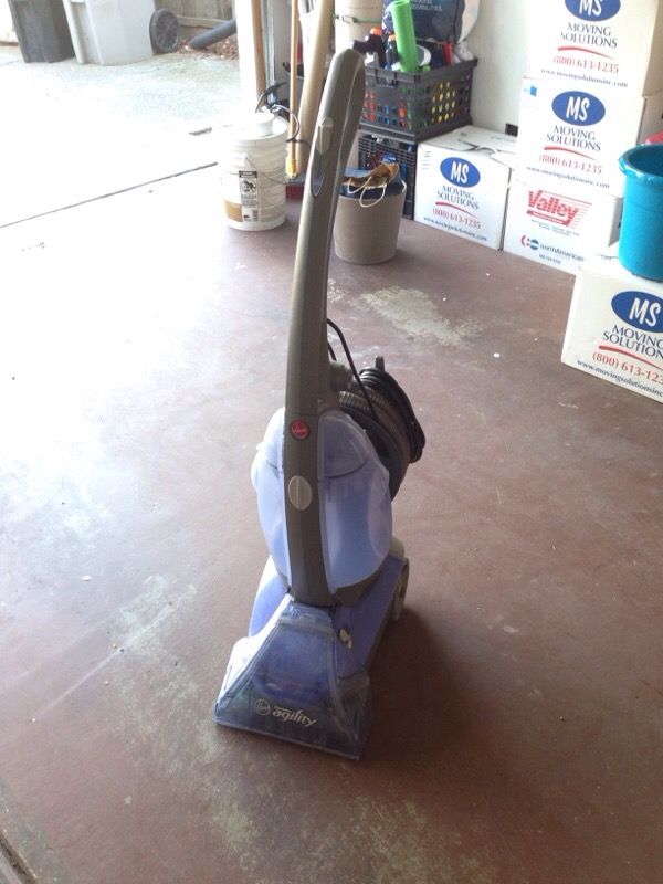Hoover F6215-900 SteamVac Agility Carpet Cleaner