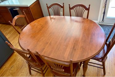 Ethan Allen kitchen table w/6 chairs & leaf