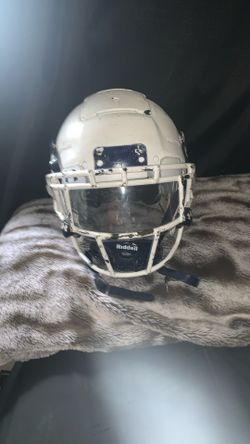 F7 Football Helmet