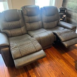 2-Piece Reclining Living Room Set with Cupholders