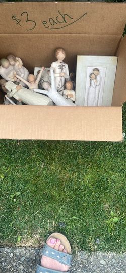 Willow Tree  9 figurines / all for $25
