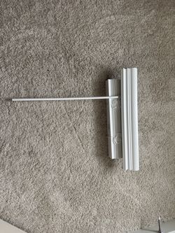 2" White Faux Wood Window Blind – 16½" x 28¾" – Complete