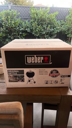 Weber Original Kettle 22" Charcoal Grill