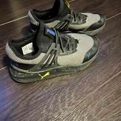 Boys Size 13.5 Shoes for Sale in Menifee CA OfferUp